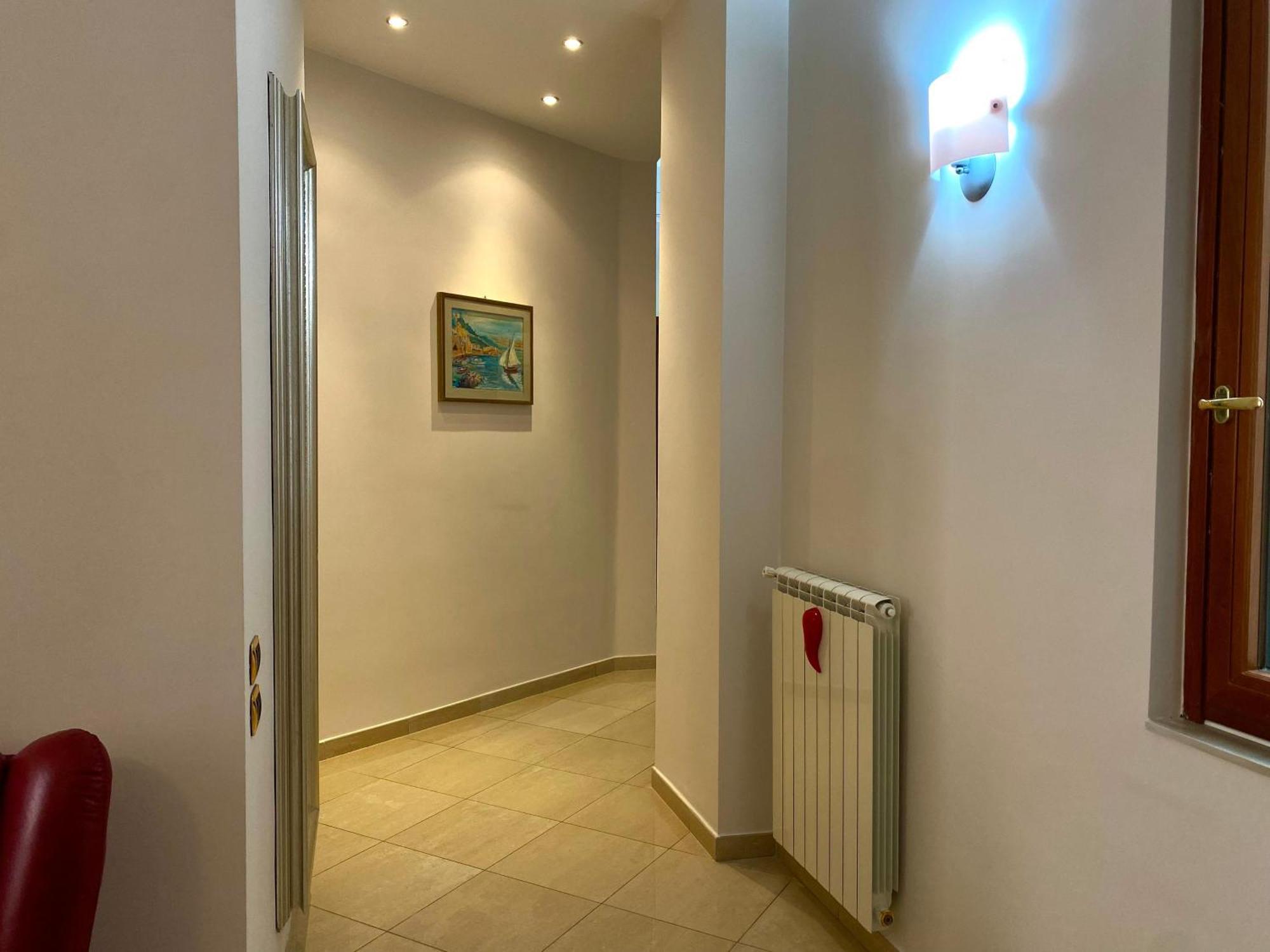 A Casa Di Don Peppino Apartment Salerno Exterior foto