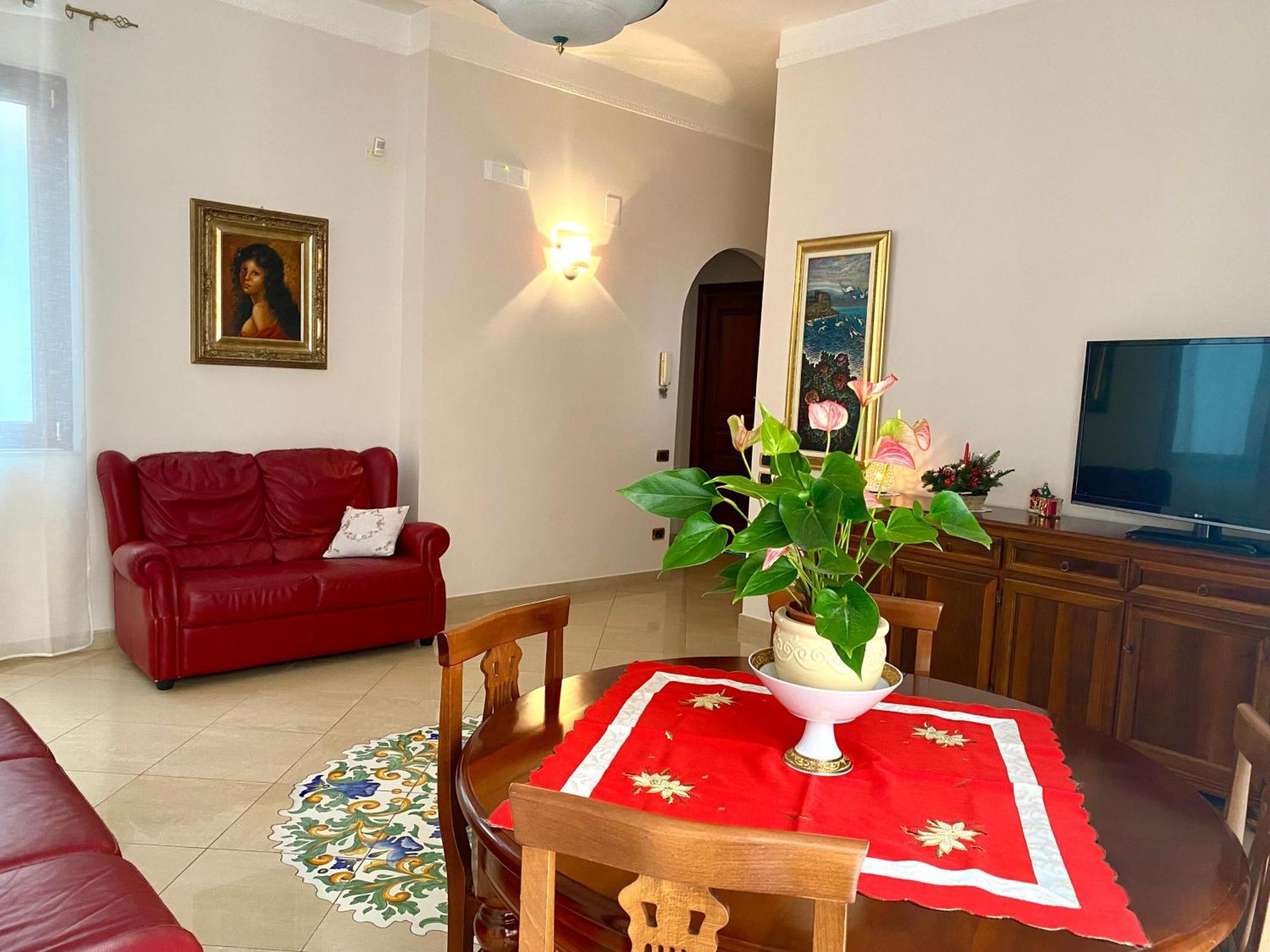 A Casa Di Don Peppino Apartment Salerno Exterior foto
